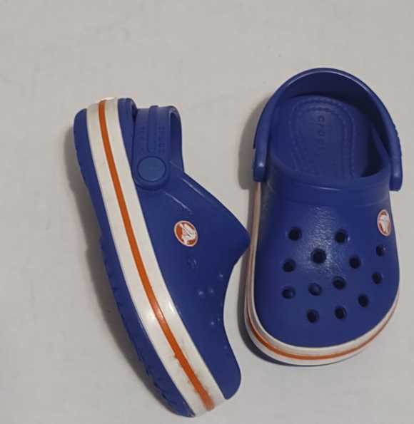 Crocs Kids Blue Shoes - Picture 2 of 4